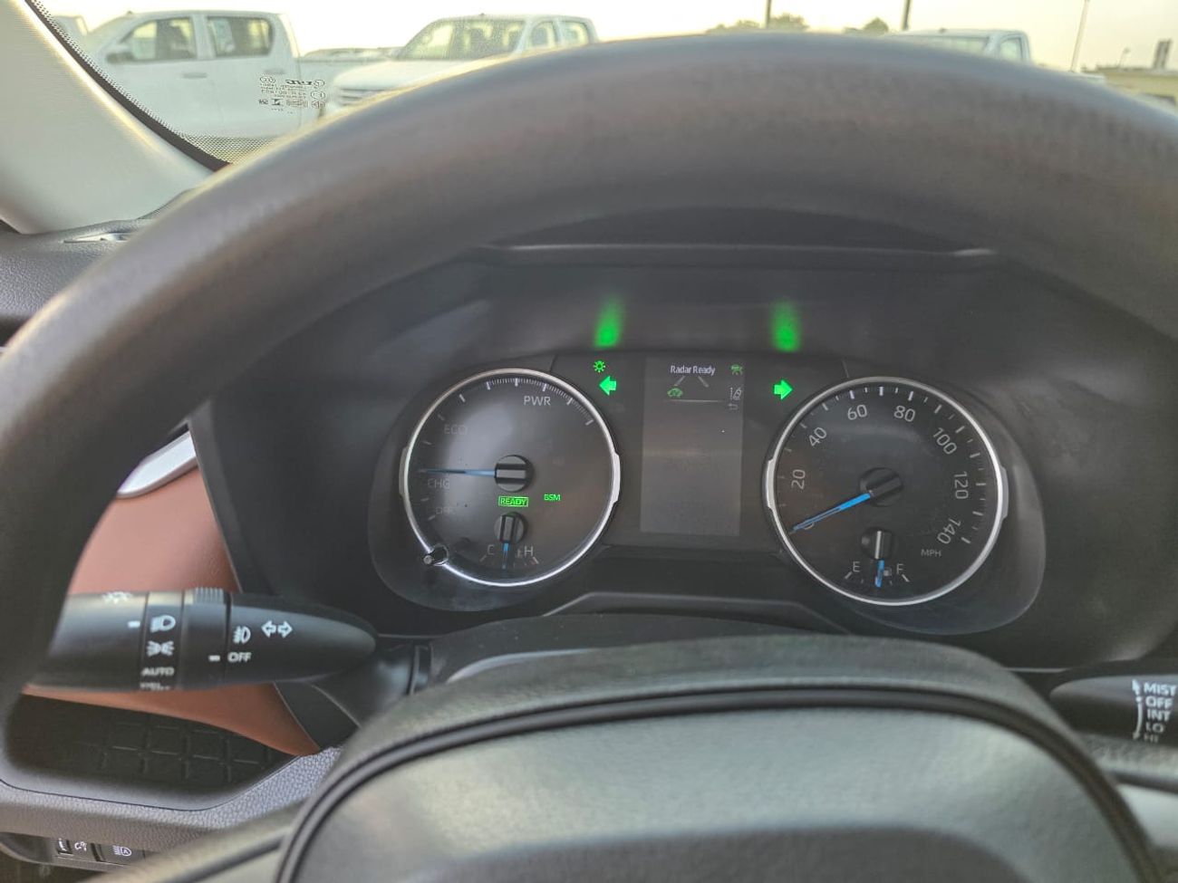 Toyota RAV4 2021 Toyota Rav4 XLE Premium Hybrid Full Option - 2.5L V4 AWD 4x4 - Well Maintained - 22000 mileage-