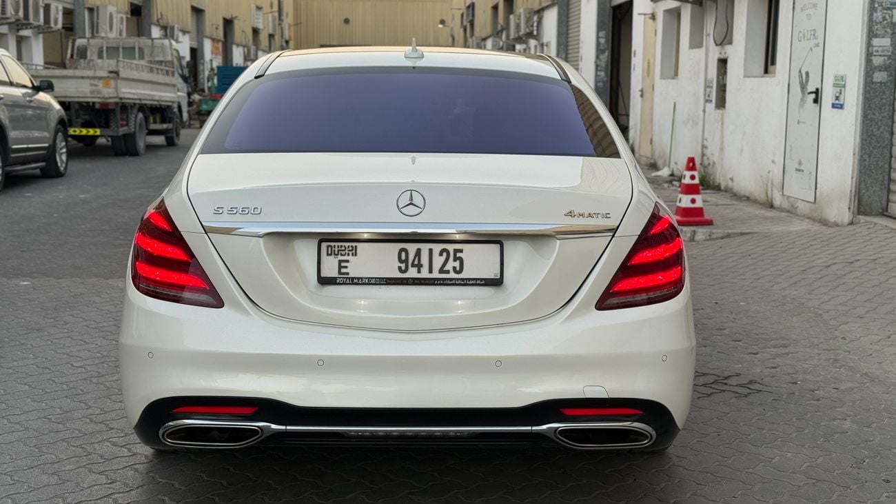 Mercedes-Benz S 560