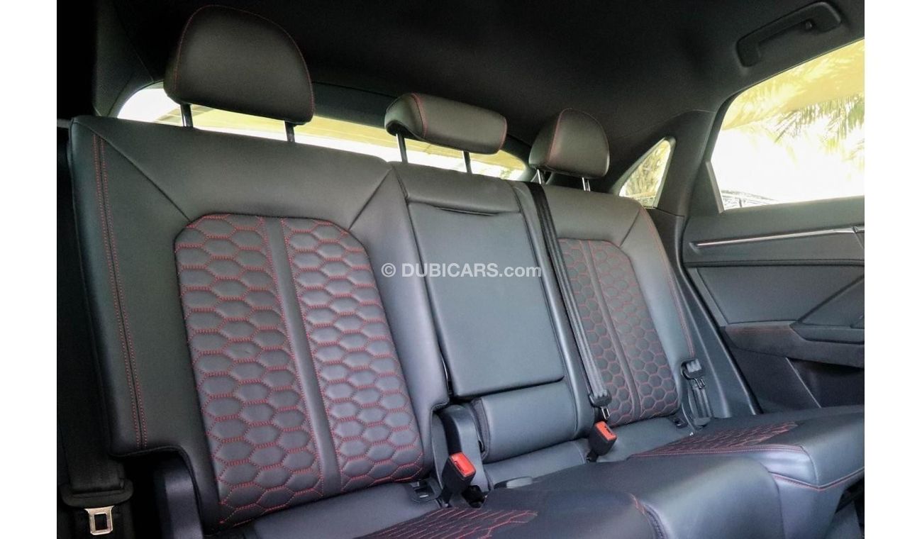 Audi RS Q3 Sportback TFSI quattro F3