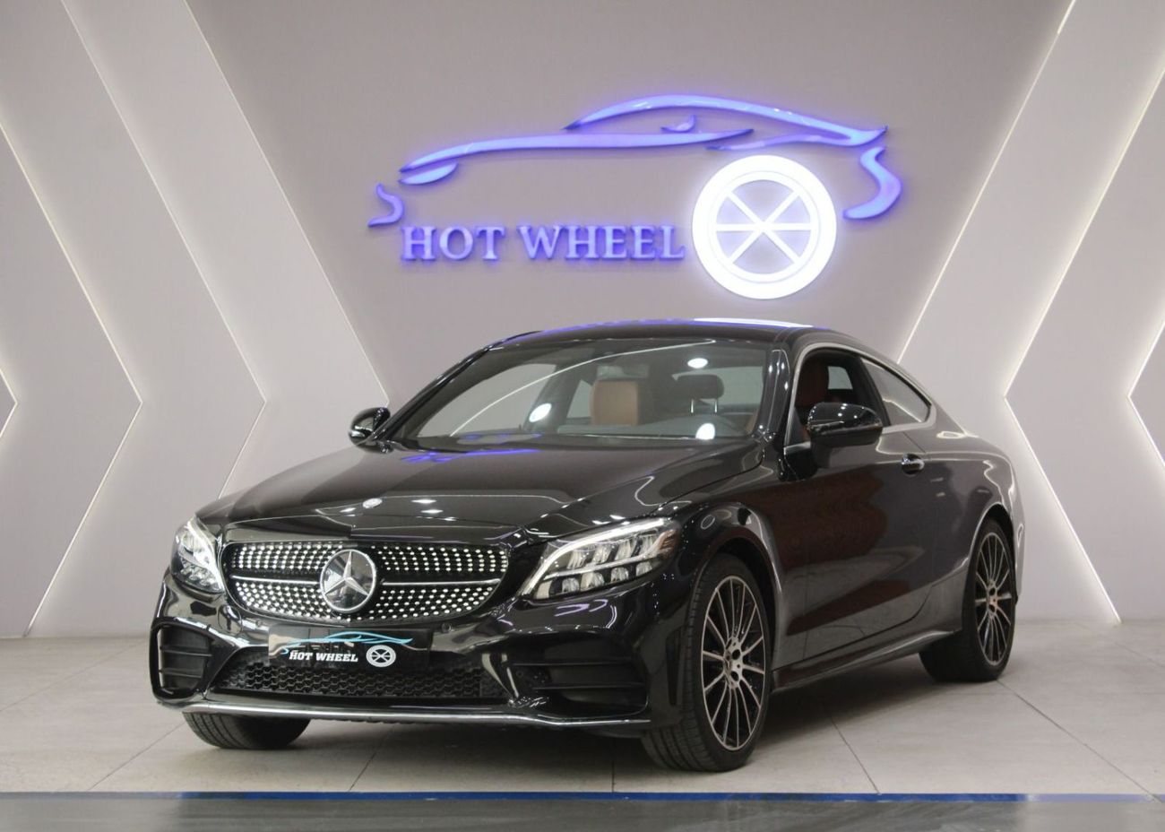 مرسيدس بنز C 200 كوبيه GCC // LOW MILEAGE