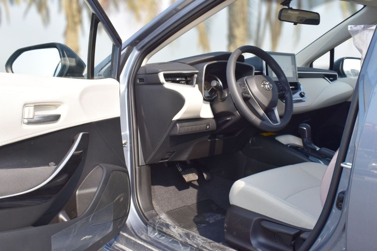 Toyota Corolla XLI Hybrid 1.8L FULL OPTION WITH SUNROOF