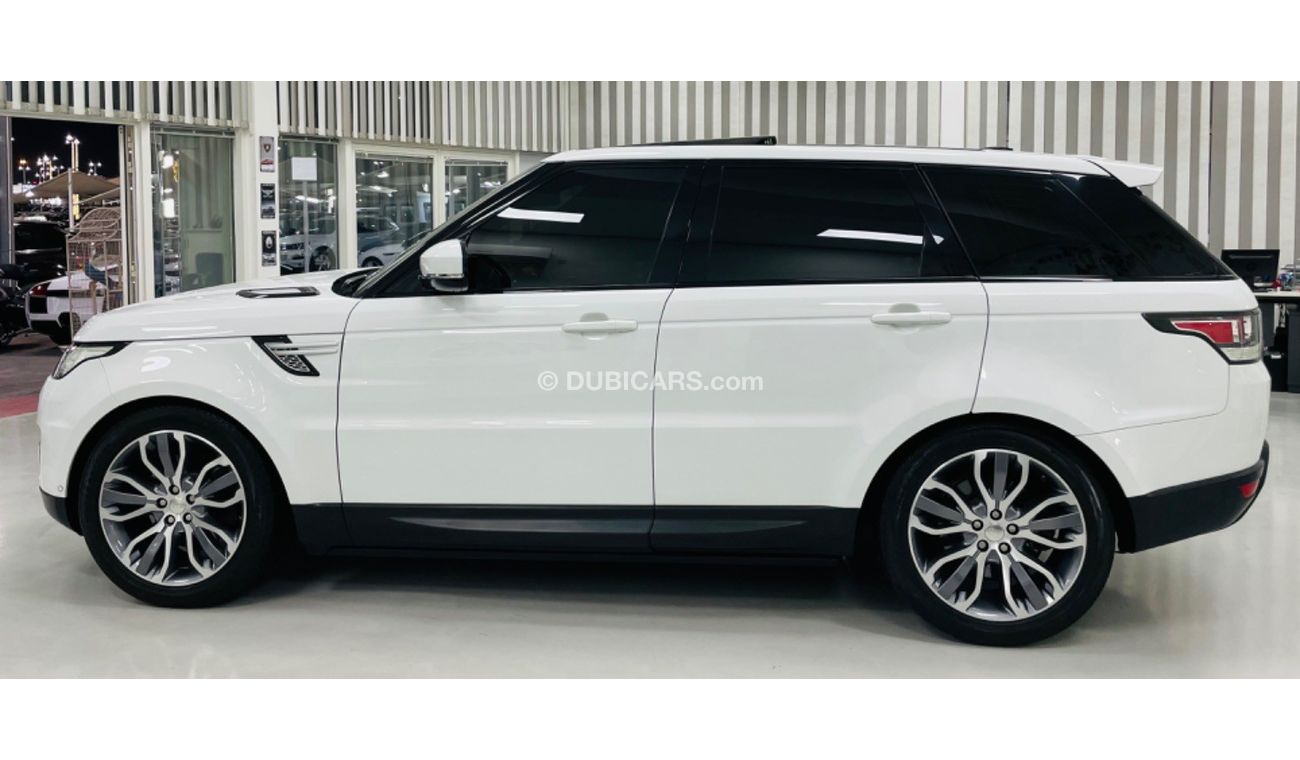 Land Rover Range Rover Sport GCC .. FSH .. Perfect Condition .. HSE .. Top Range .. V6 .