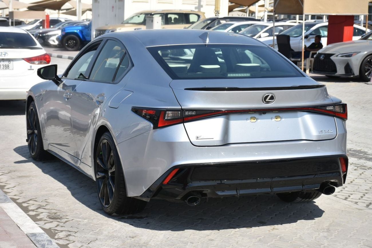 Lexus IS350 F SPORTS