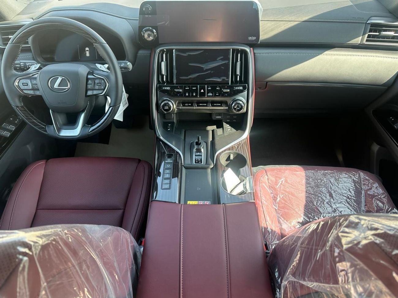 لكزس LX 700h | 3.5L HYBRID URBAN 10AT | RADAR | HEADUP DISPLAY | MARK LEVINSON | MY2025