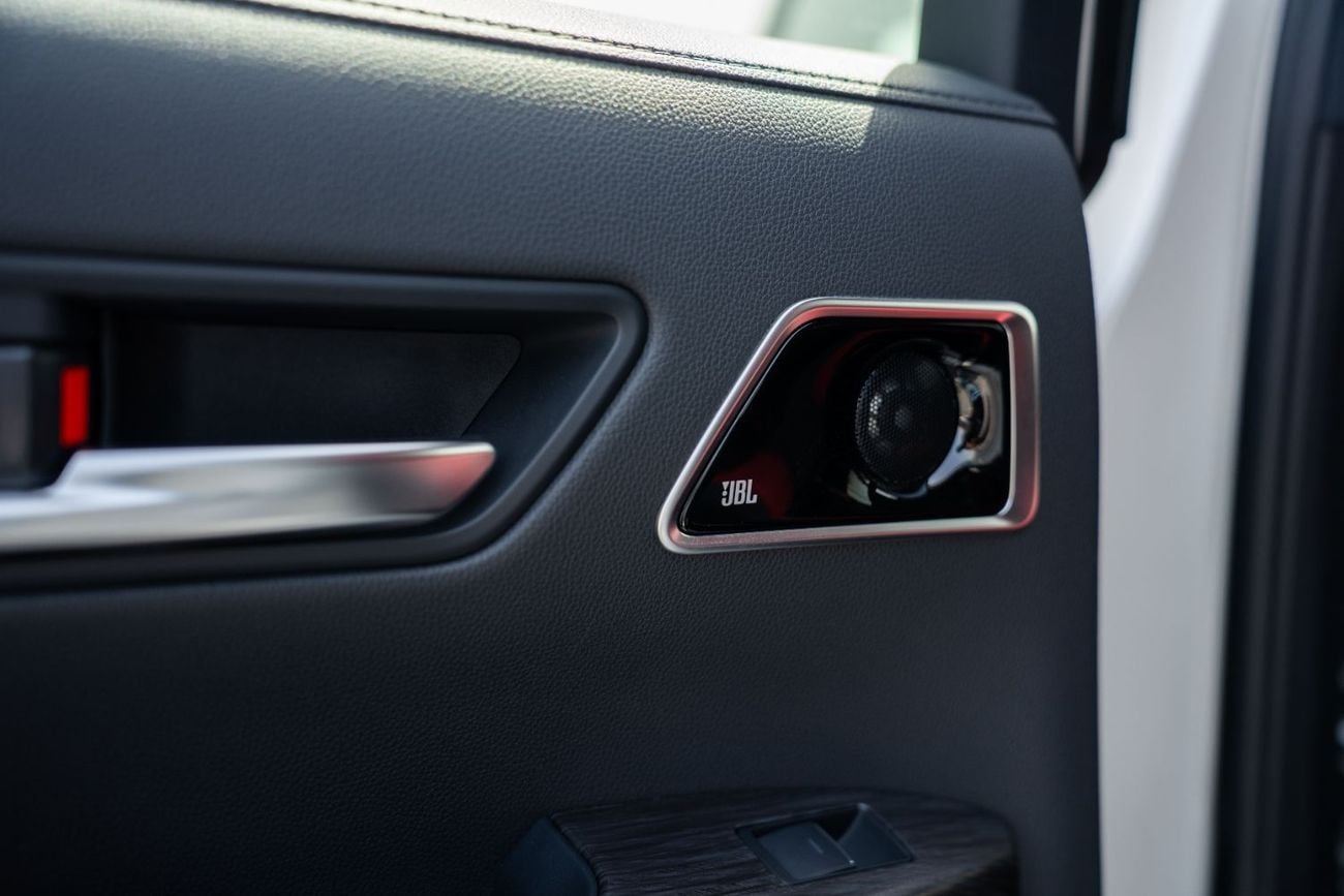 تويوتا لاند كروزر 2025 Toyota Land Cruiser VXS (3.5L Hipired