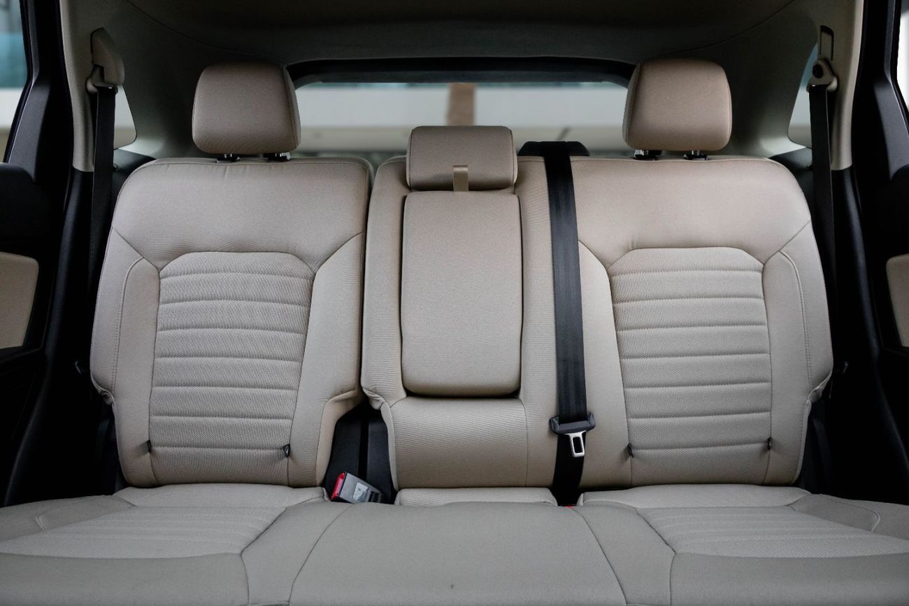 Ford Edge Edge SE | 1,724 P.M | 0% Downpayment | AL TAYER WARRANTY / SERVICE!