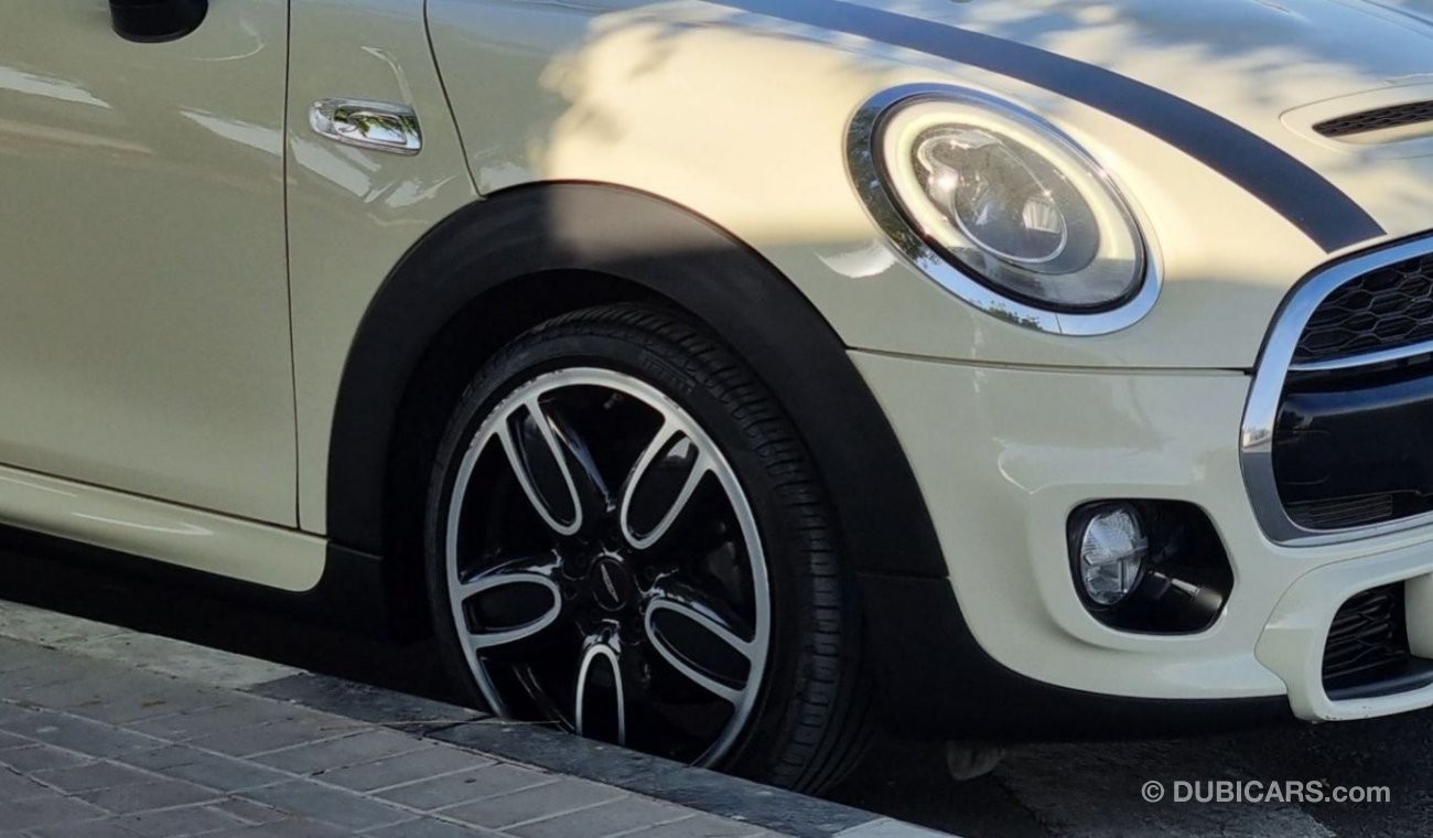 ميني كوبر إس JCW | 2018 | Agency Warranty/Service | GCC