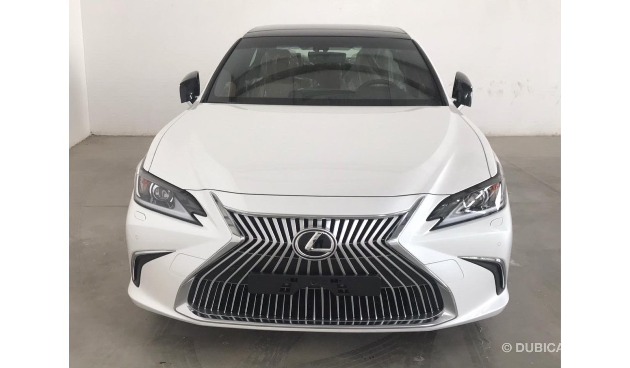 Lexus ES350 MID OPTION 2021 PANORAMIC / BLINDSPOT/ NAVIGATION ( RAMDAN OFFERS ) PRODUCTION 2021