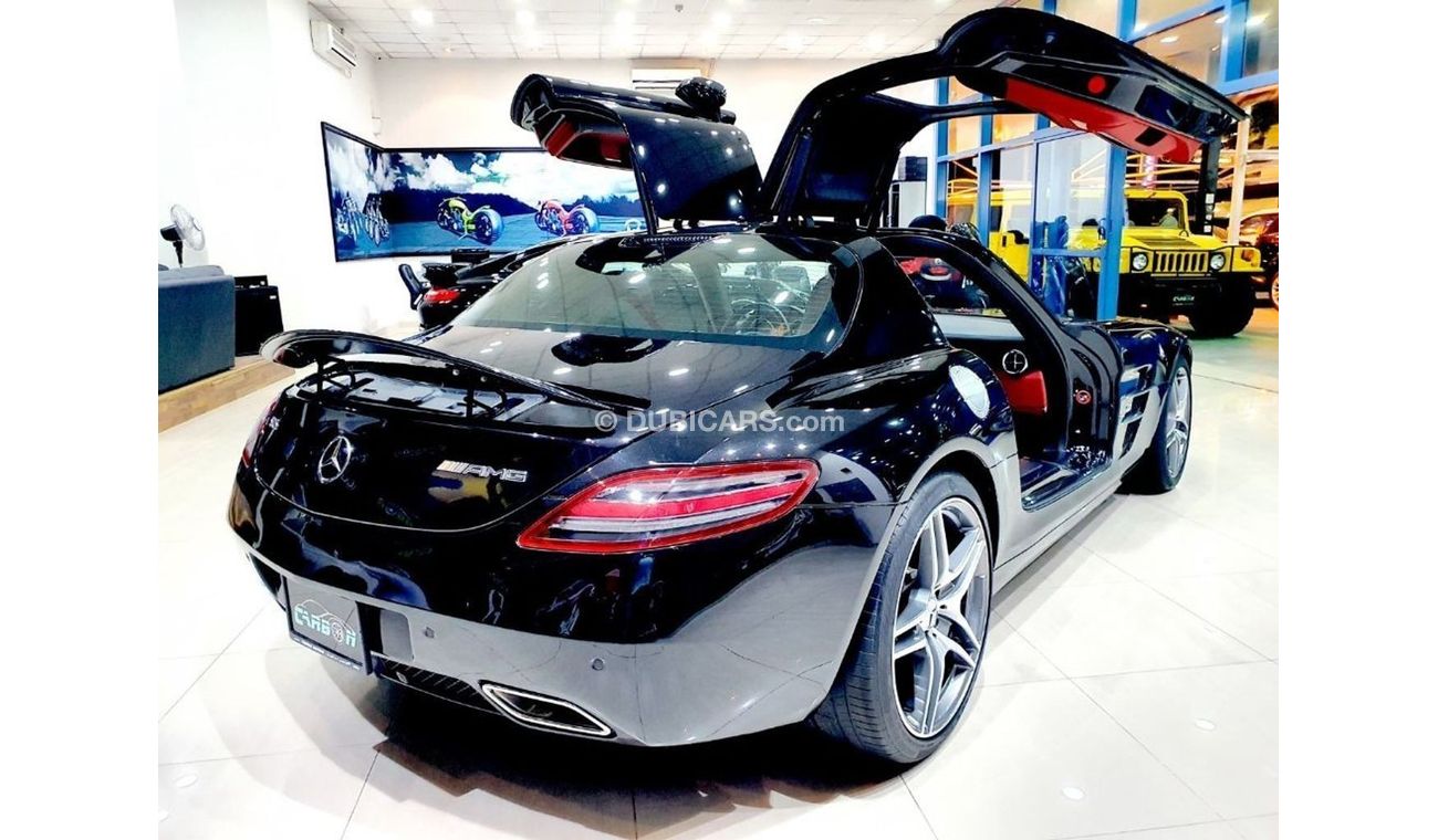Mercedes-Benz SLS AMG 63 - 2011 - GCC - ONE YEAR WARRANTY