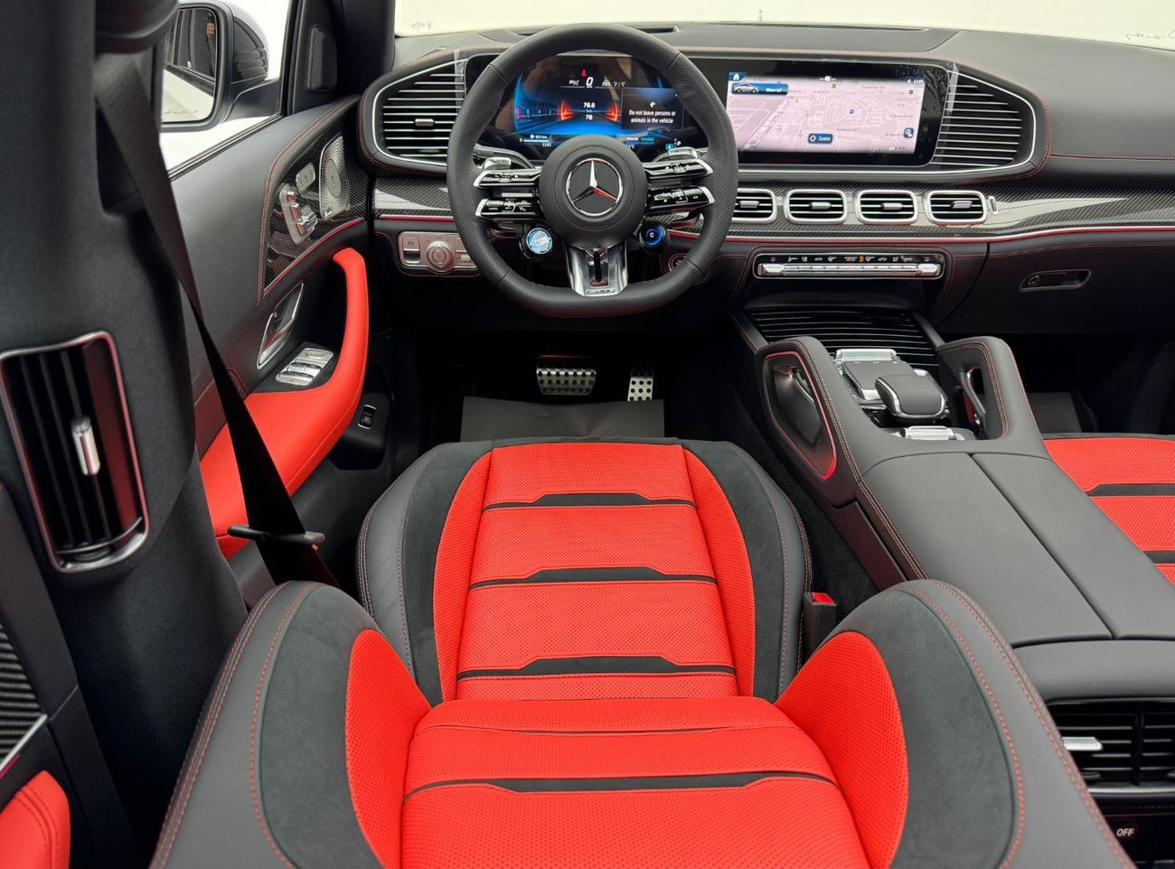 مرسيدس بنز GLE 53 AMG كوبيه 2025 Mercedes-AMG GLE 53 4MATIC+, Night Pack, Fully Loaded, 2030 Agency Warranty, GCC