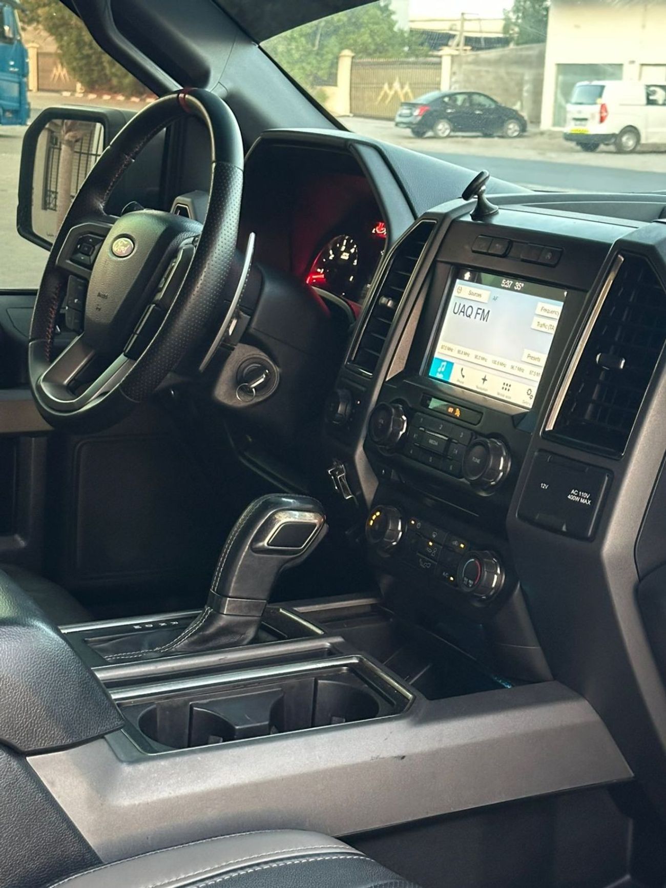 Ford F 150 Raptor خليجي