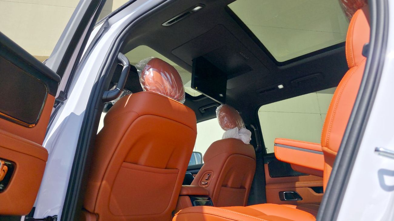 ROX 01 ROX 01 - 7 Seats - 2026 Brand New With EVS Warranty