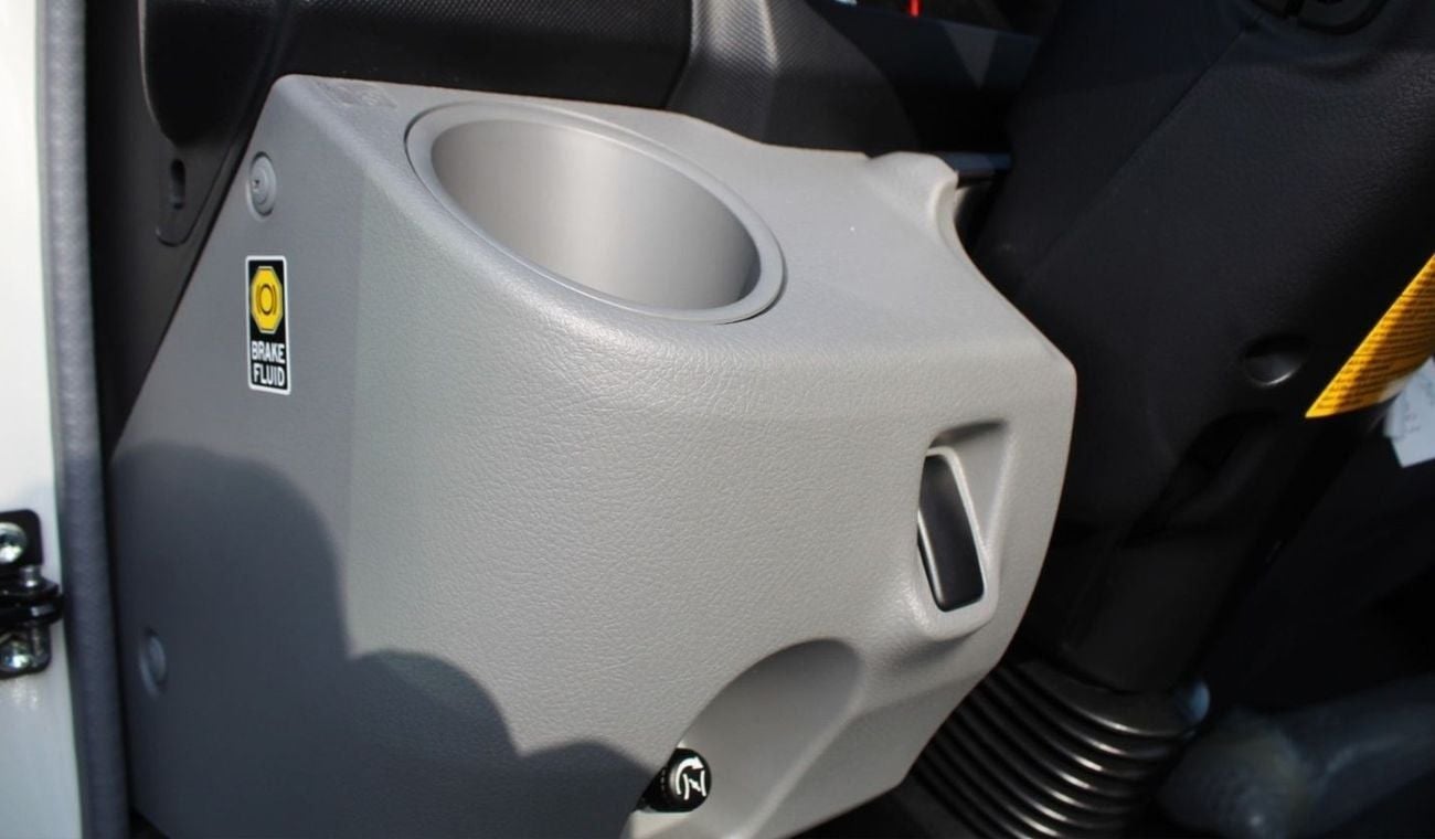 Hino 300 XZU 710L 6.5 TON 300S Wide cab 4X2