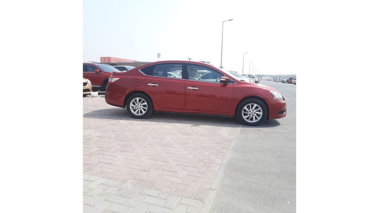 Nissan Sentra SV Nissan Sentra 2013 gcc 1.8 SL full options  IN very excellent condition  clean car  full gloss  n