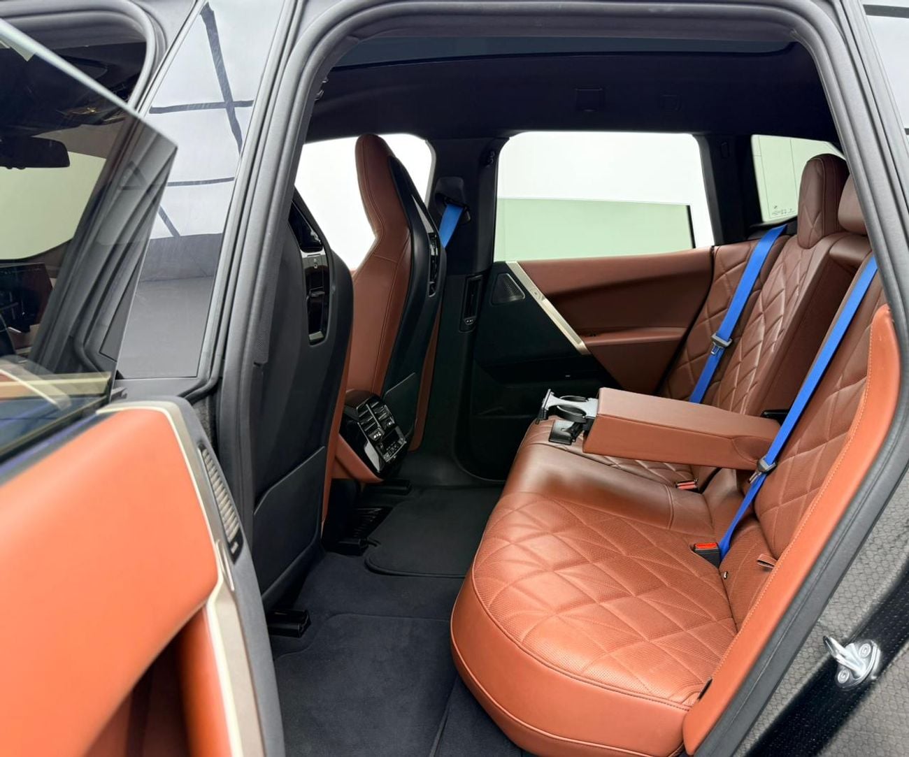 BMW iX 2023 BMW iX M60 E-Performance, BMW Warranty+Service Contract+Full Service History, GCC Specs.