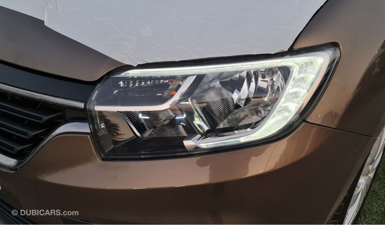 رينو سيمبول GCC 1.6L - PTR - A/T- 3 YEARS WARRANTY