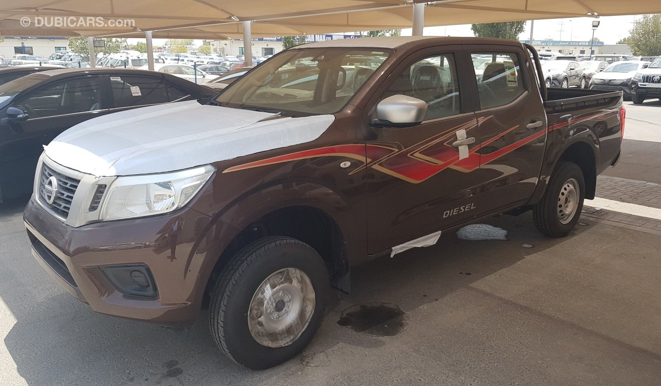 نيسان نافارا 2.5 Diesel 4x4 SE M/T 2017