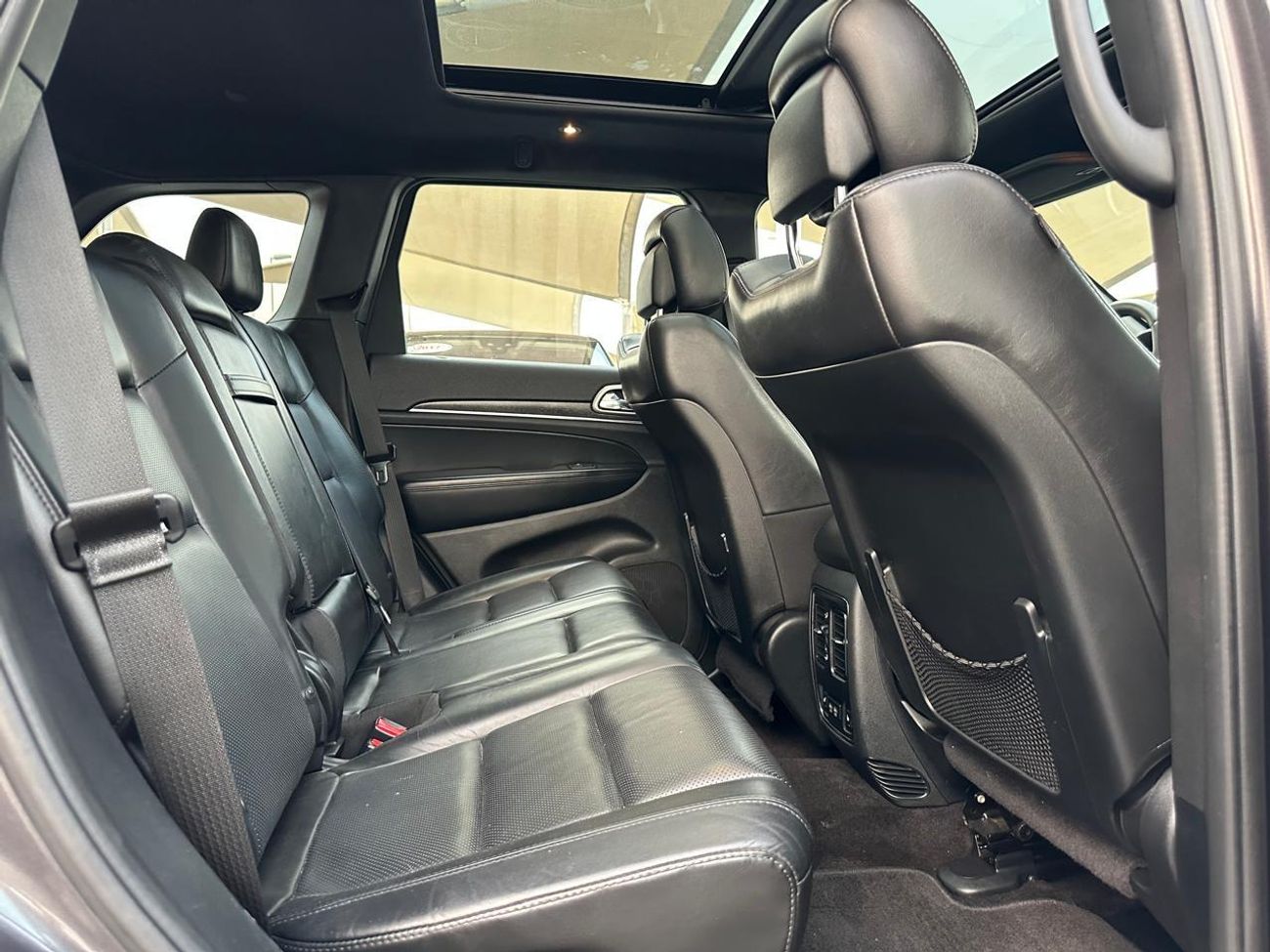 Jeep Grand Cherokee Jeep Grand Cherokee Limited-GCC_2018_Excellent condition_Full specifications