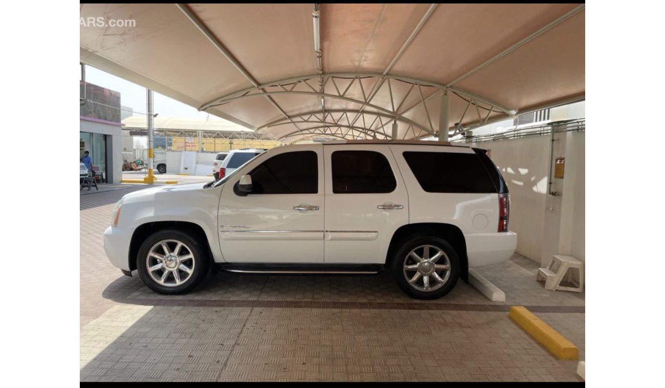 جي أم سي يوكون Denali