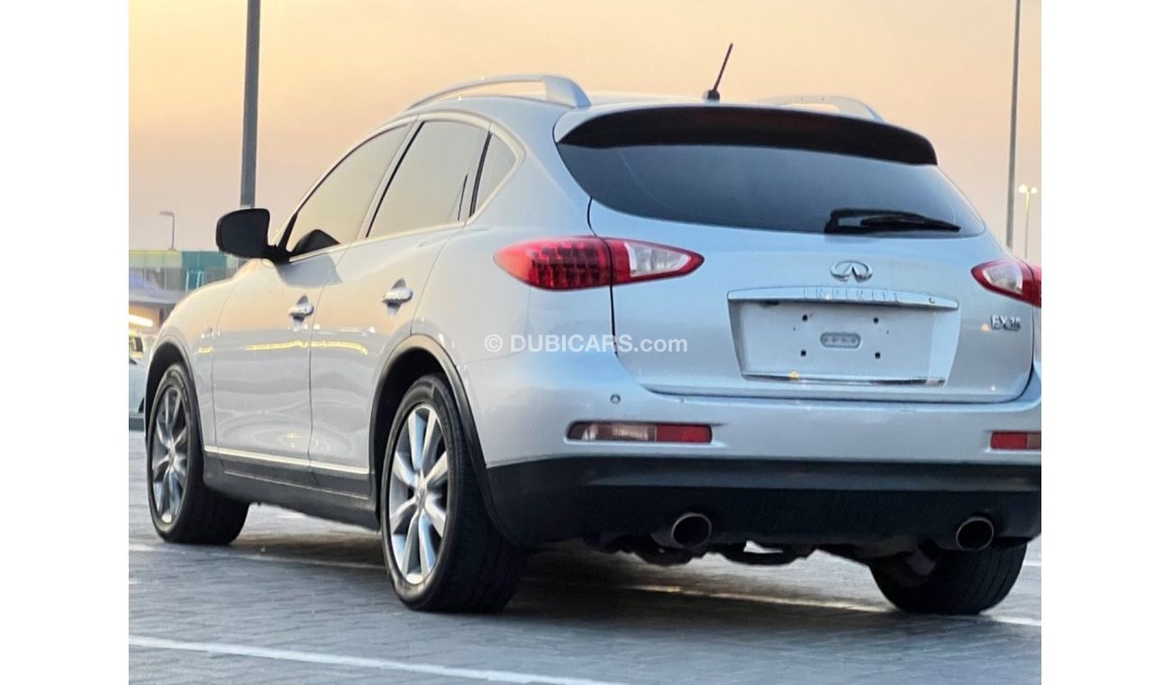 Infiniti EX35