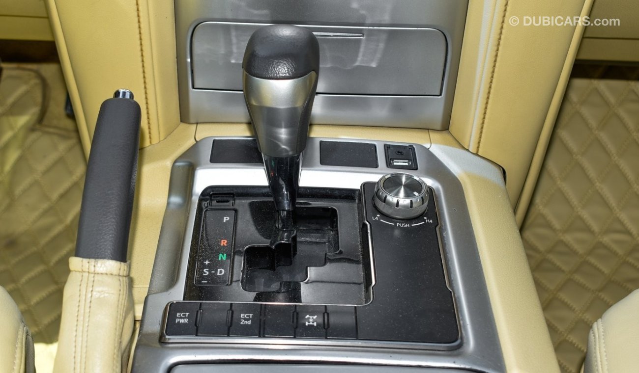 Toyota Land Cruiser GXR V8 with 2020 Body Kit