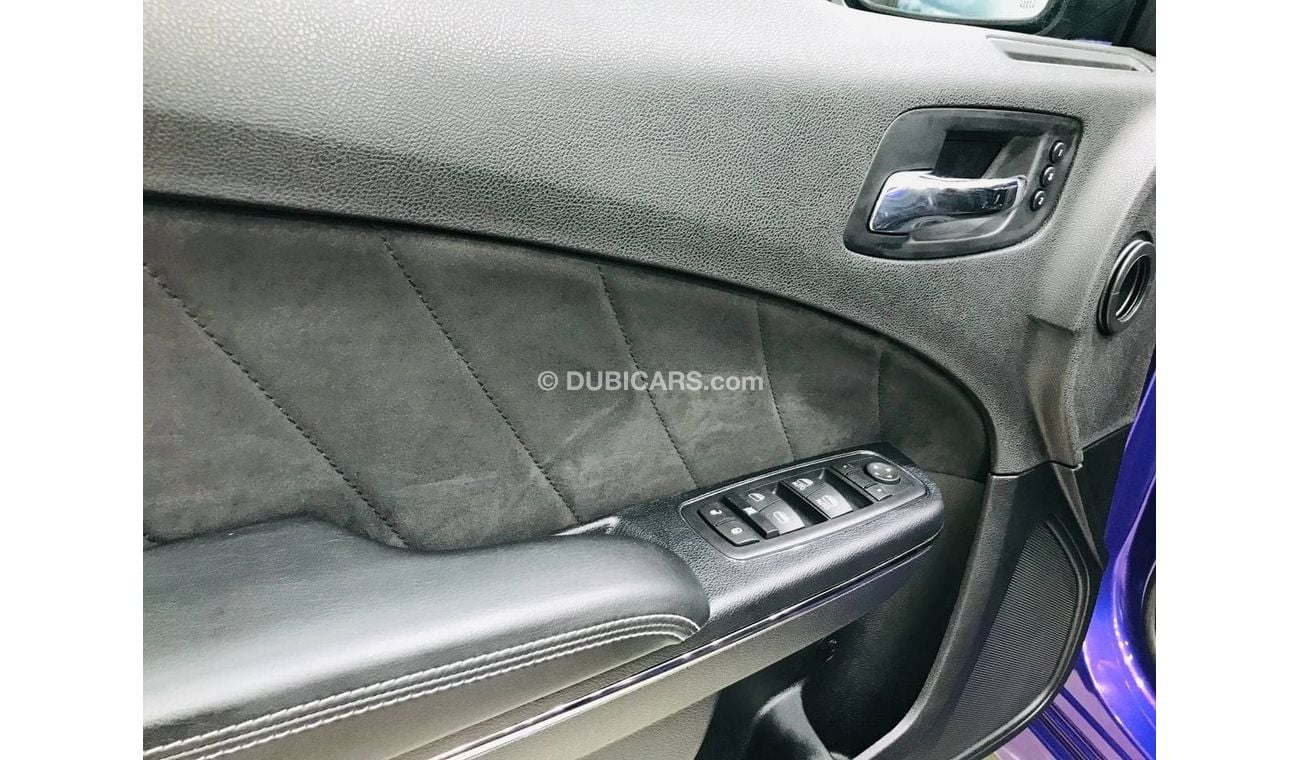 Dodge Charger SPECIAL OFFER CHARGER HELCAT 707 HP 2016 GCC FULL SERVICE HISTORY UNDER WARRANTY