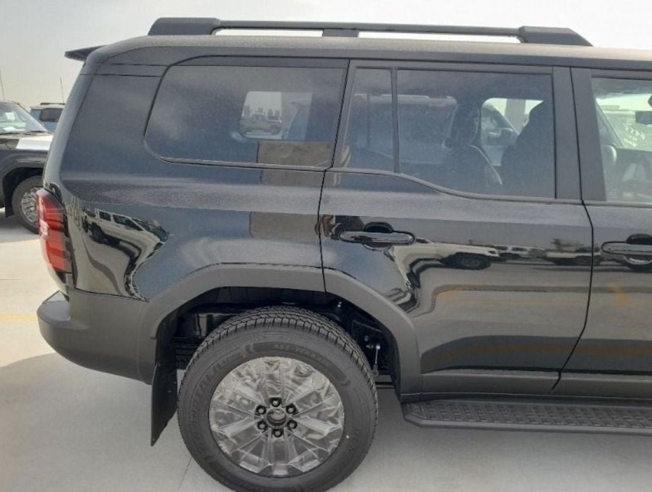 تويوتا برادو PRADO LUXURY 2.4L PETROL | 2026 | 0 KM | BRAND NEW | 03 YEARS WARRANTY