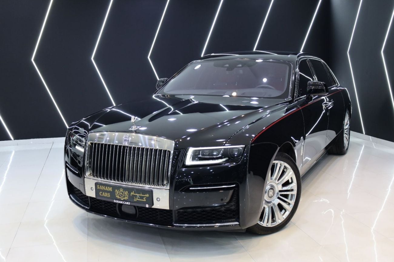 رولز رويس جوست EWB, Rear Entertainment, Starlight, Illuminated Grille, GCC Specs!!