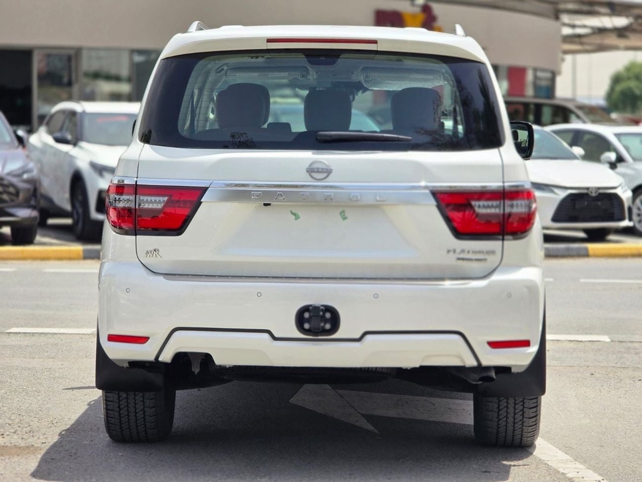 نيسان باترول LE Platinum 5.6L