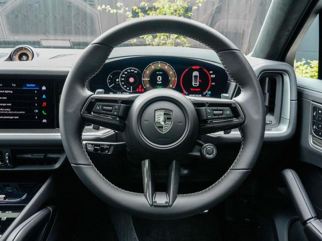 Porsche Cayenne E-Hybrid Coupe 4.0 V8 E-Hybrid 25.9kWh Turbo TiptronicS 4WD Euro 6 (s/s) 5dr (EXPORT ONLY)