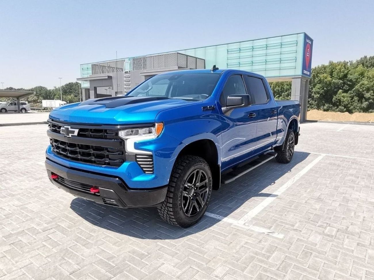 Chevrolet Silverado Chevrolet Z71 Silverado LT Trail Boss - 2023 - Blue
