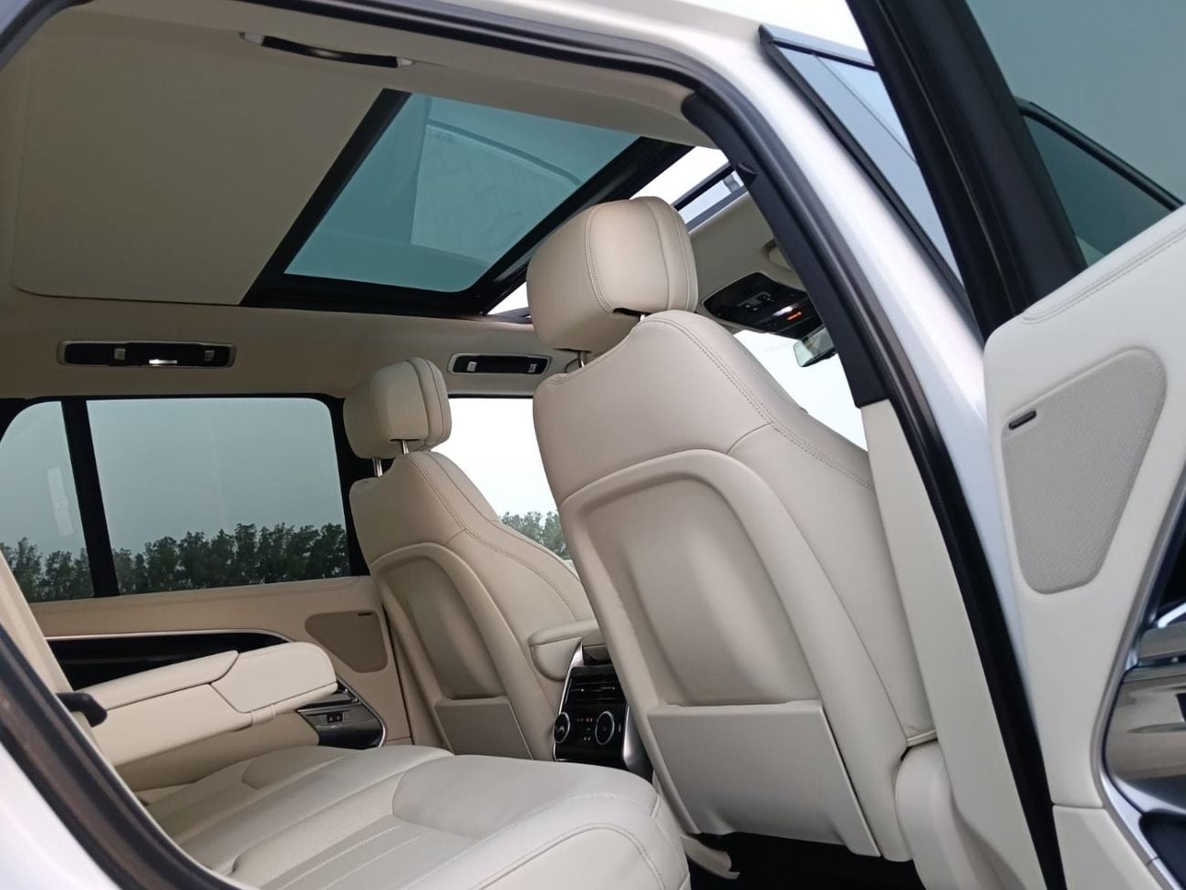 Land Rover Range Rover AUTOBIOGRAPHY SWB P510E