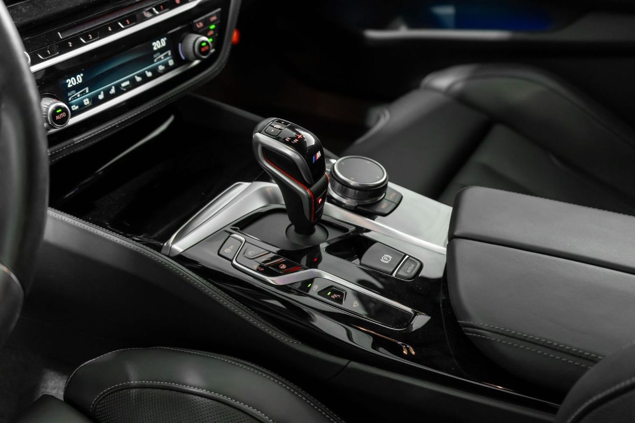 BMW M5 Competition 4.4L (617 HP)