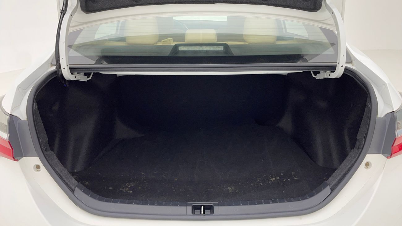 Toyota Corolla SE 1.6 | Zero Down Payment | Free Home Test Drive