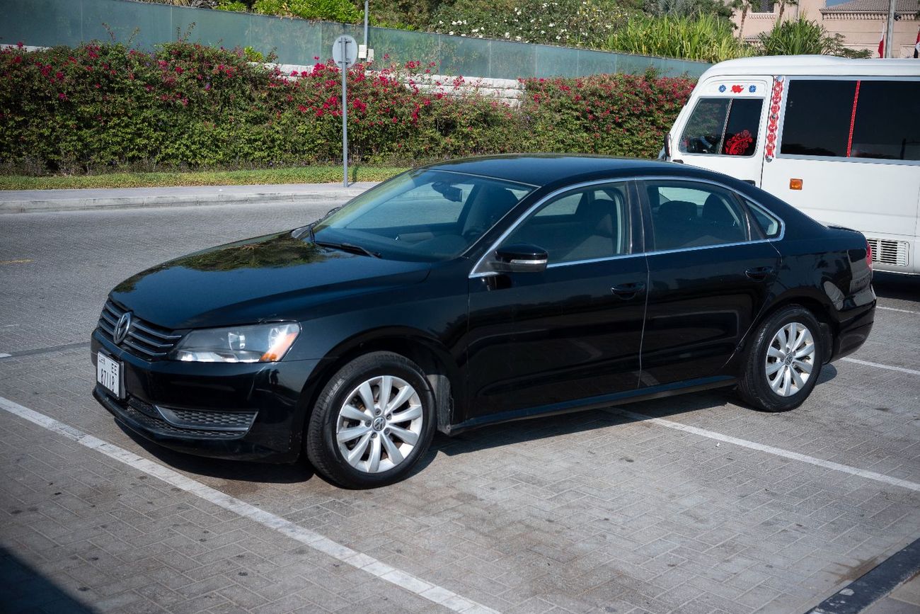 Volkswagen Passat SE 2.5L GCC