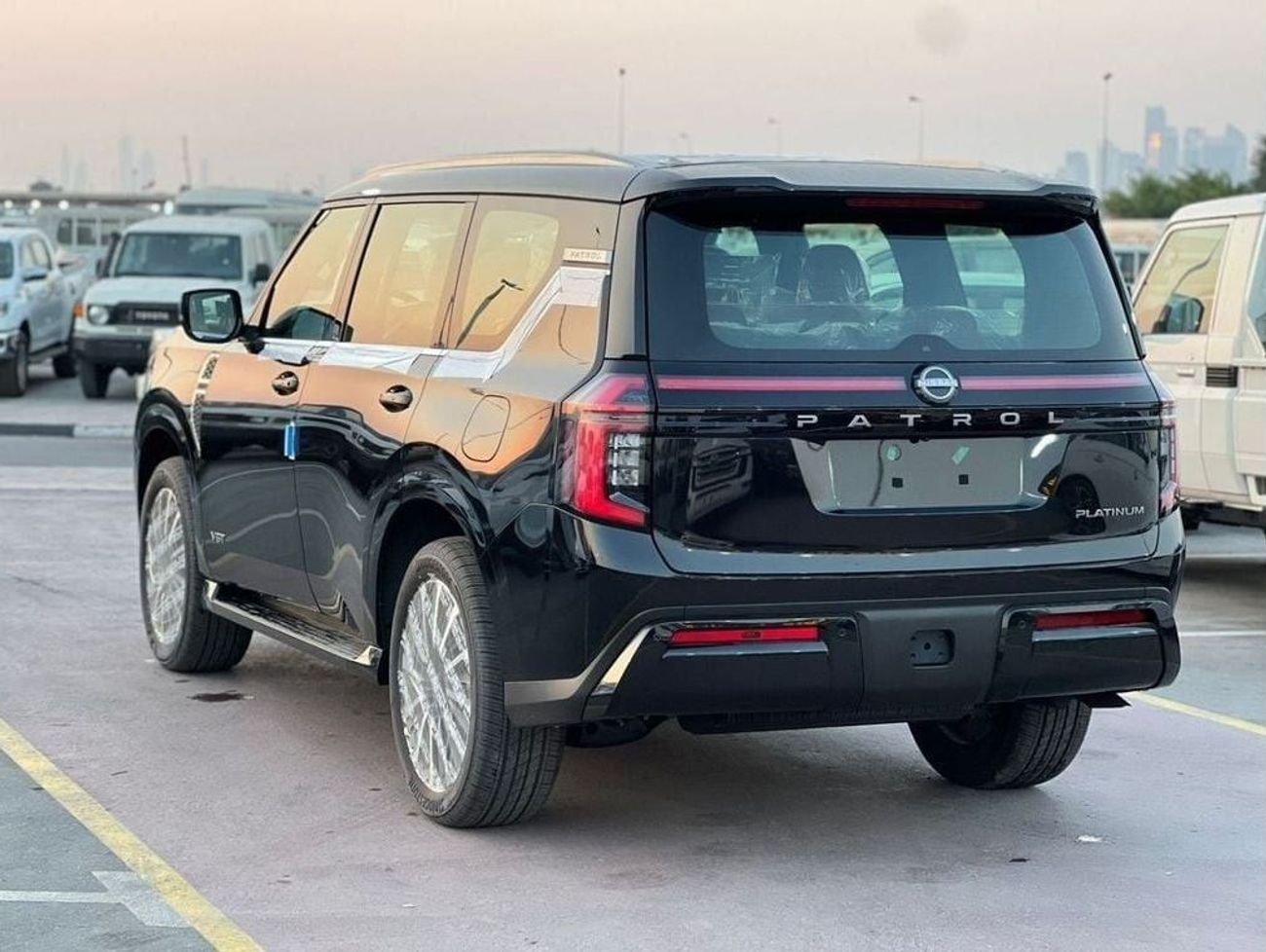نيسان باترول NISSAN PATROL PLATINUM Twin Turbo Gcc Model 2025