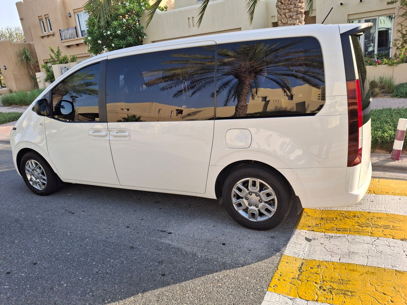 هيونداي ستاريا