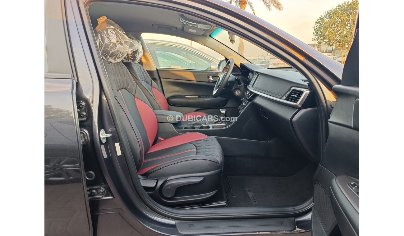 Kia Optima OPTIMA / V4 / 2.4L /  LEATHER SEATS / LOW MILEAGE(LOT # 8455)