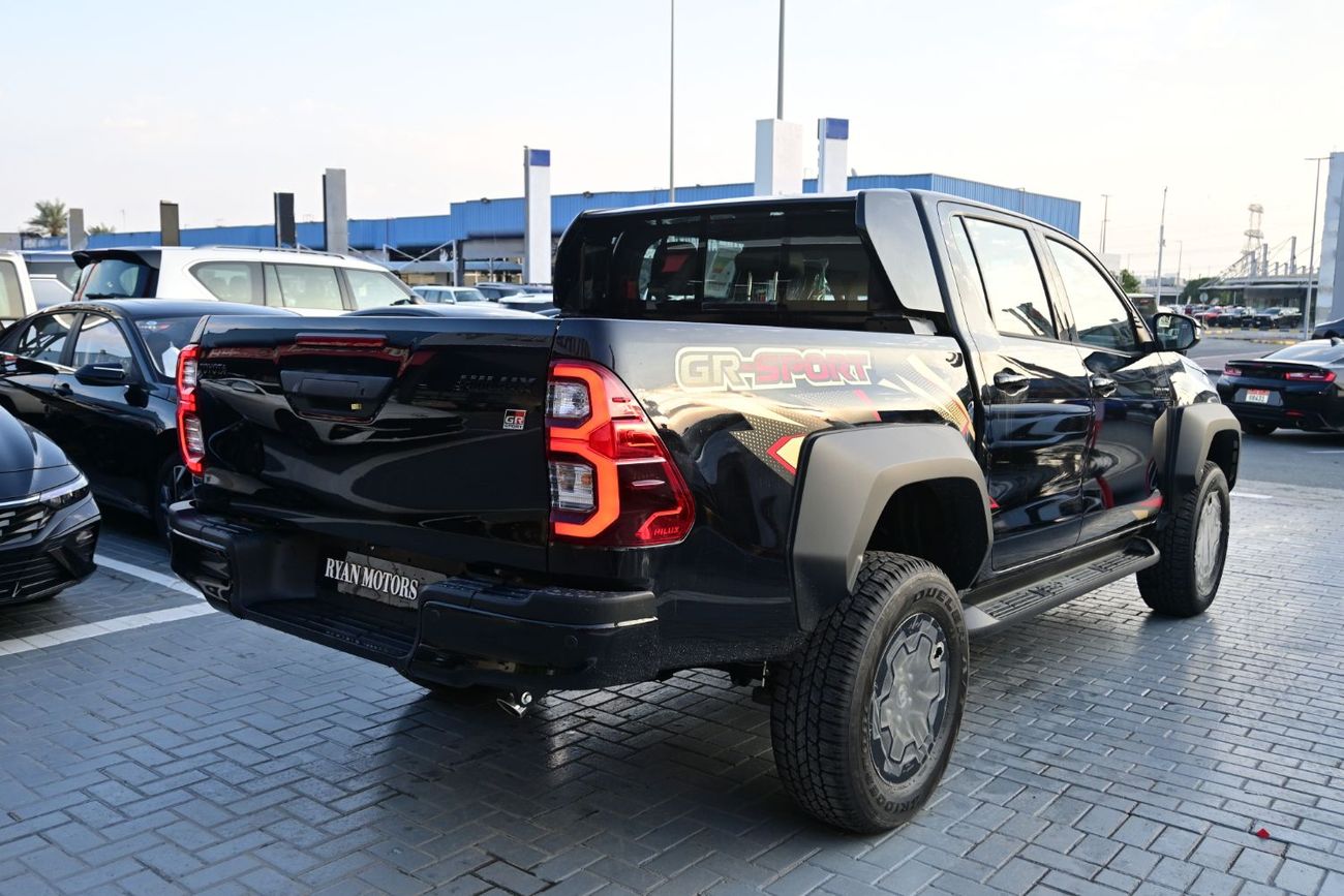 تويوتا هيلوكس Toyota Hilux GR Sport 4.0L V6, Petrol, 4WD, Pickup Color Black Model 2025