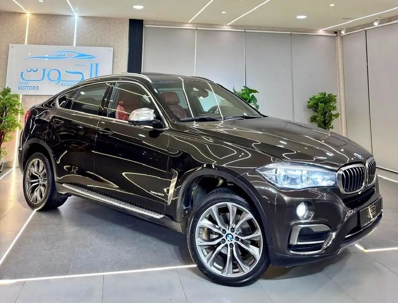 بي أم دبليو X6 35i EXCLUSIVE SPECIAL M KIT || WELL MAINTAINED || RADAR || TOP RANGE || GCC || LOW MILEAGE