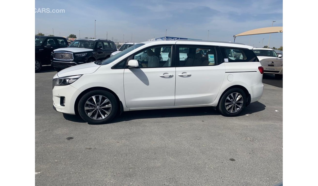 Kia Carnival 3.3  V6  2018  128400KM  73000AED WITH VAT AND CUSTOM