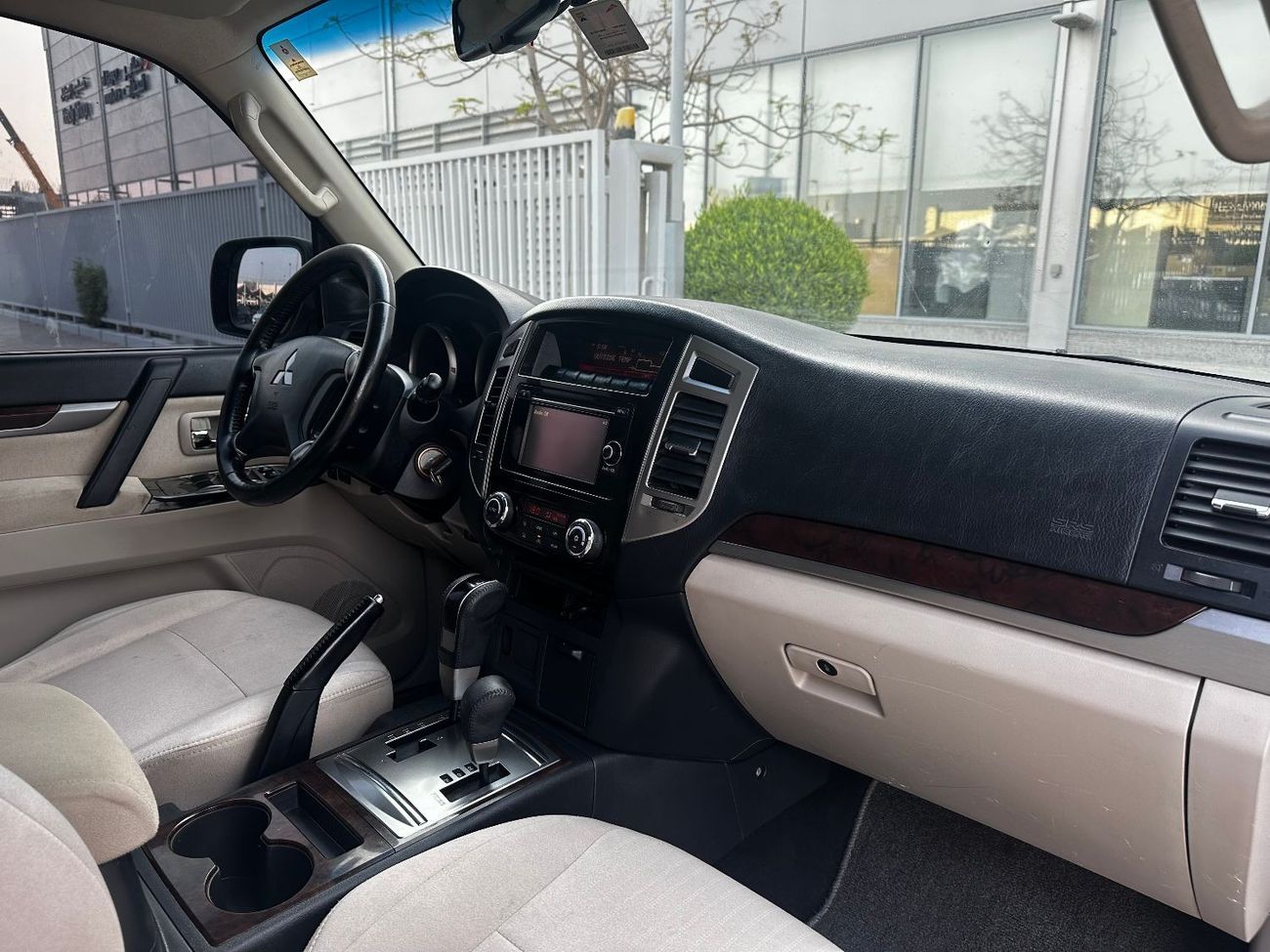 Mitsubishi Pajero GLS GCC