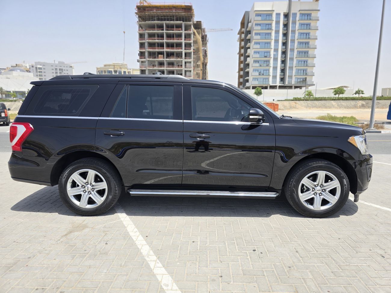 Ford Expedition XLT 3.5L (480 HP) AWD