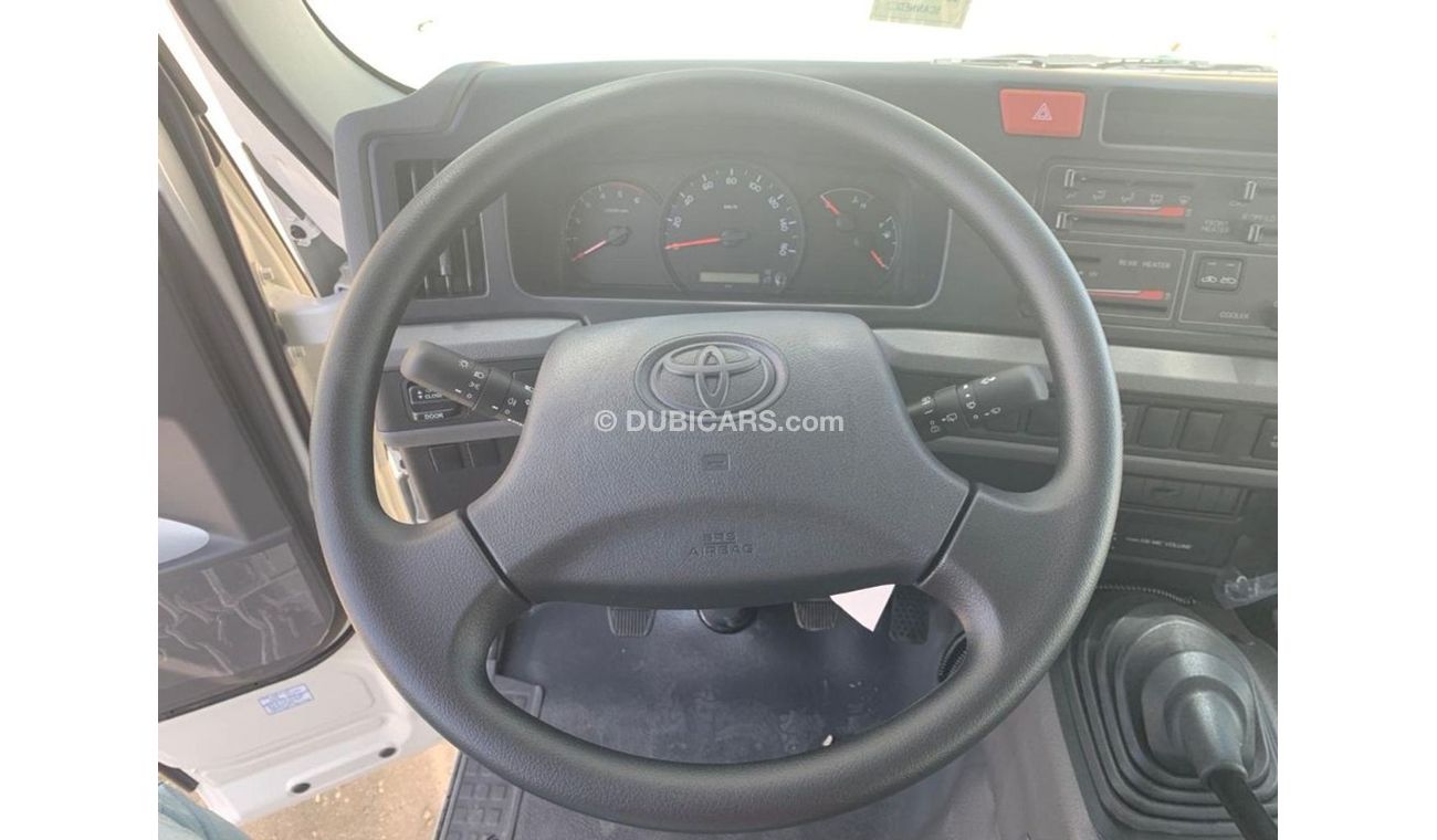 Toyota Coaster TOYOTA COASTER 4.2L DISEL 22 SEATS WITH COOLER BOX