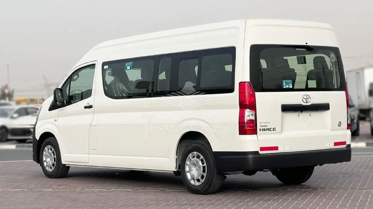 Toyota Hiace GL Toyota/HIACE P/HGG22 3.5L 6 Cylinders 13 seater 6AT