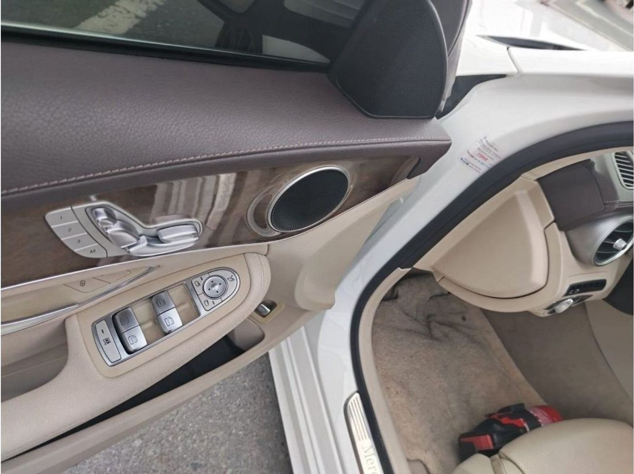 مرسيدس بنز C 200 MERCEDES C200 V4 2016