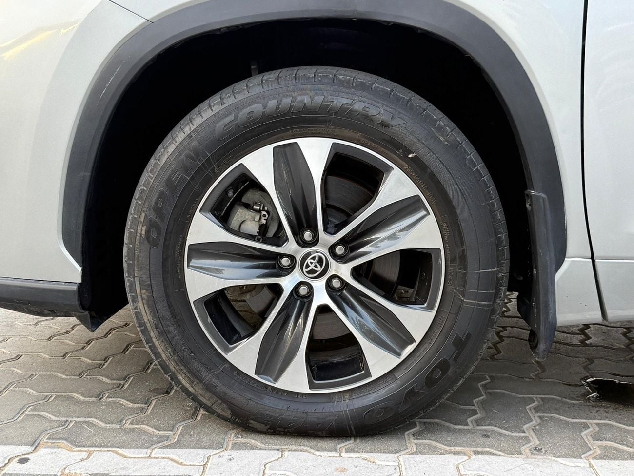 Toyota Kluger Hybrid GXL