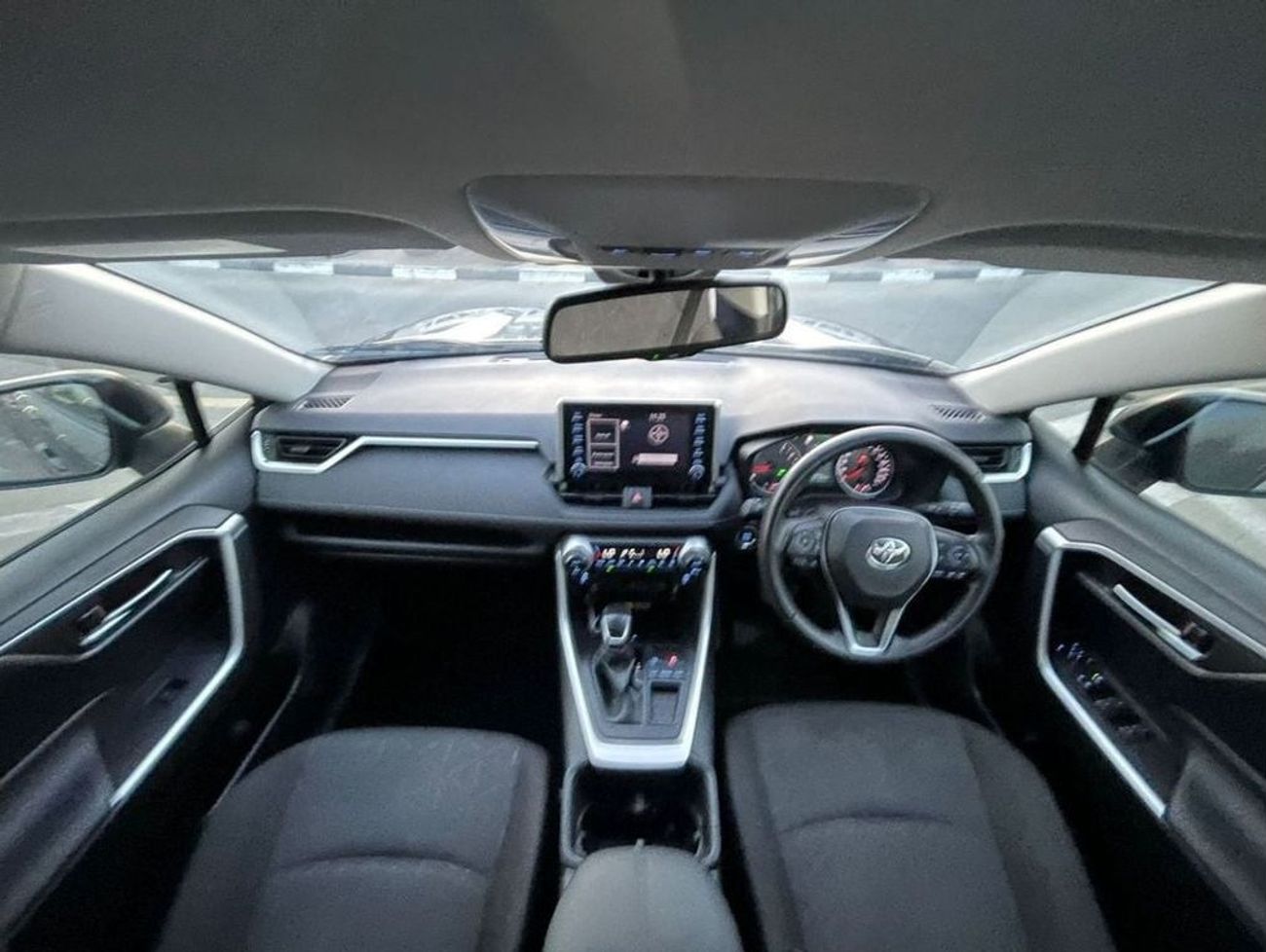 Toyota RAV4 2022 Toyota Rav4 Right Hand Drive  2.0L V4 - MidOption - 26,600 Km