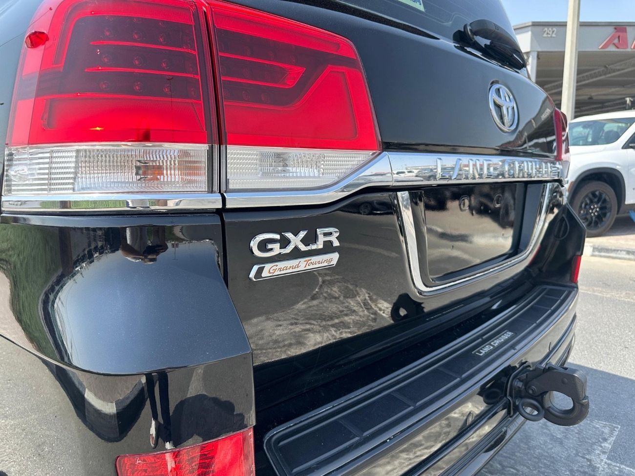 Toyota Land Cruiser GXR 4.0L (271 HP) 4WD