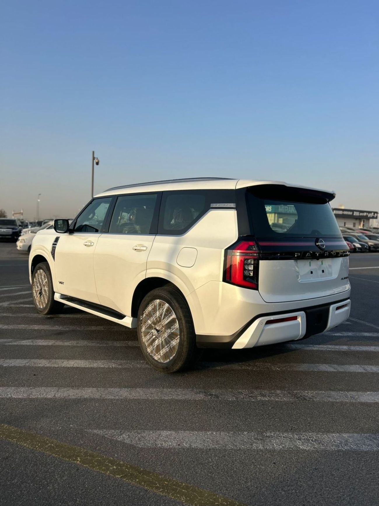 Nissan Patrol LE Platinum City 3.5L